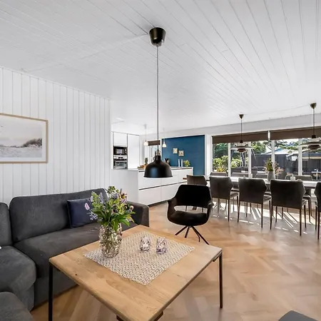 Hillevi - 200m From The Sea By Interhome