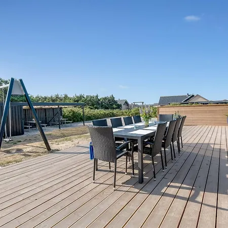 Hillevi - 200m From The Sea By Interhome Nyaraló