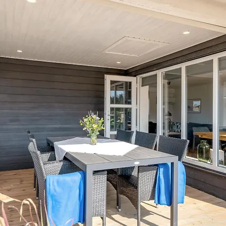 Hillevi - 200m From The Sea By Interhome Semesterbostad